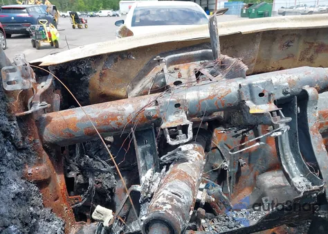 2013 Ford F-150 Xlt from USA, damaged, VIN 1FTFW1EF9DFC77292